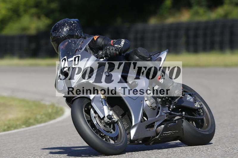 /Archiv-2024/56 10.08.2024 Plüss Moto Sport ADR/Einsteiger/420